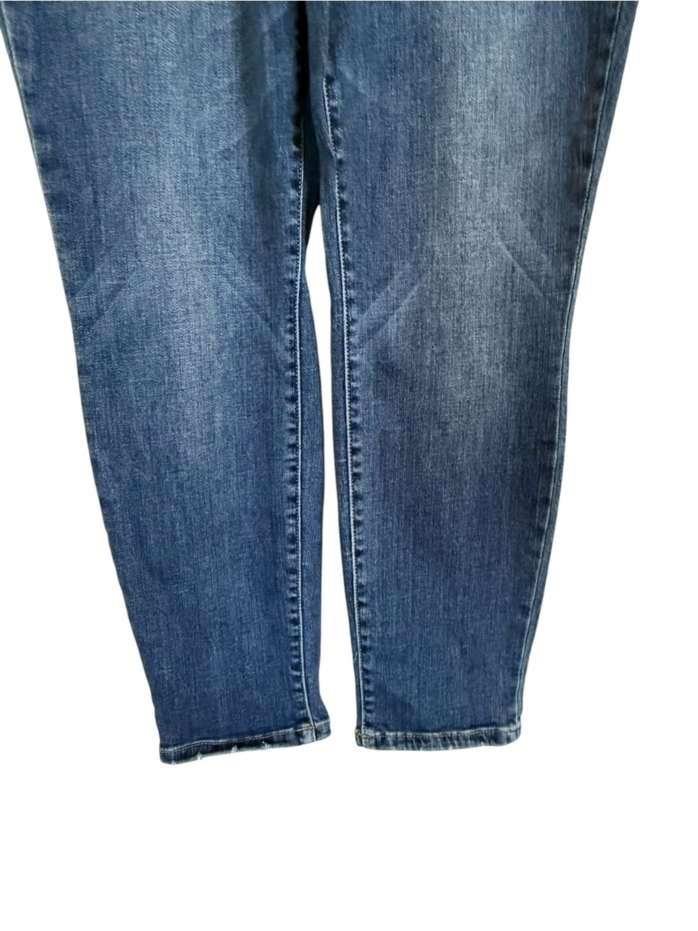 Judy Blue JB82368DK Boyfriend Fit Jeans Women’s Size 15/32 Medium Wash Stretch - Picture 3 of 13